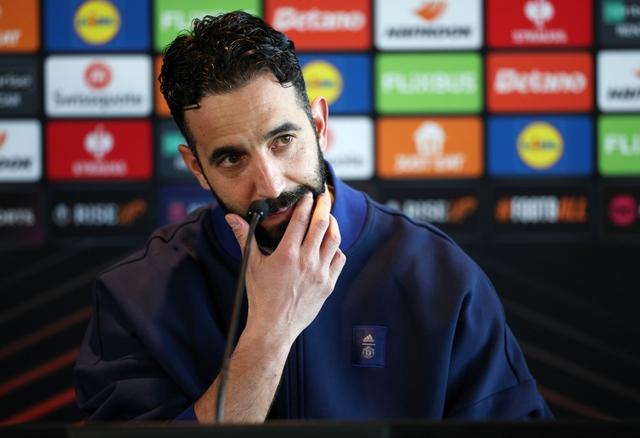 甚至对方门, 阿莫林, 下半场总体