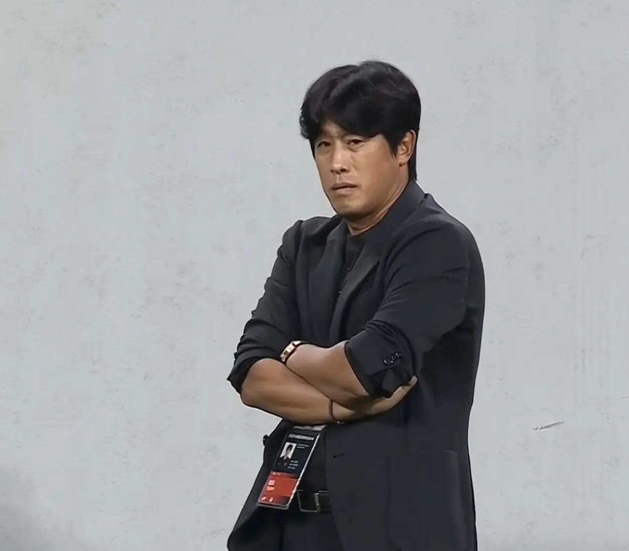 首发, OTJRR, 分垫底